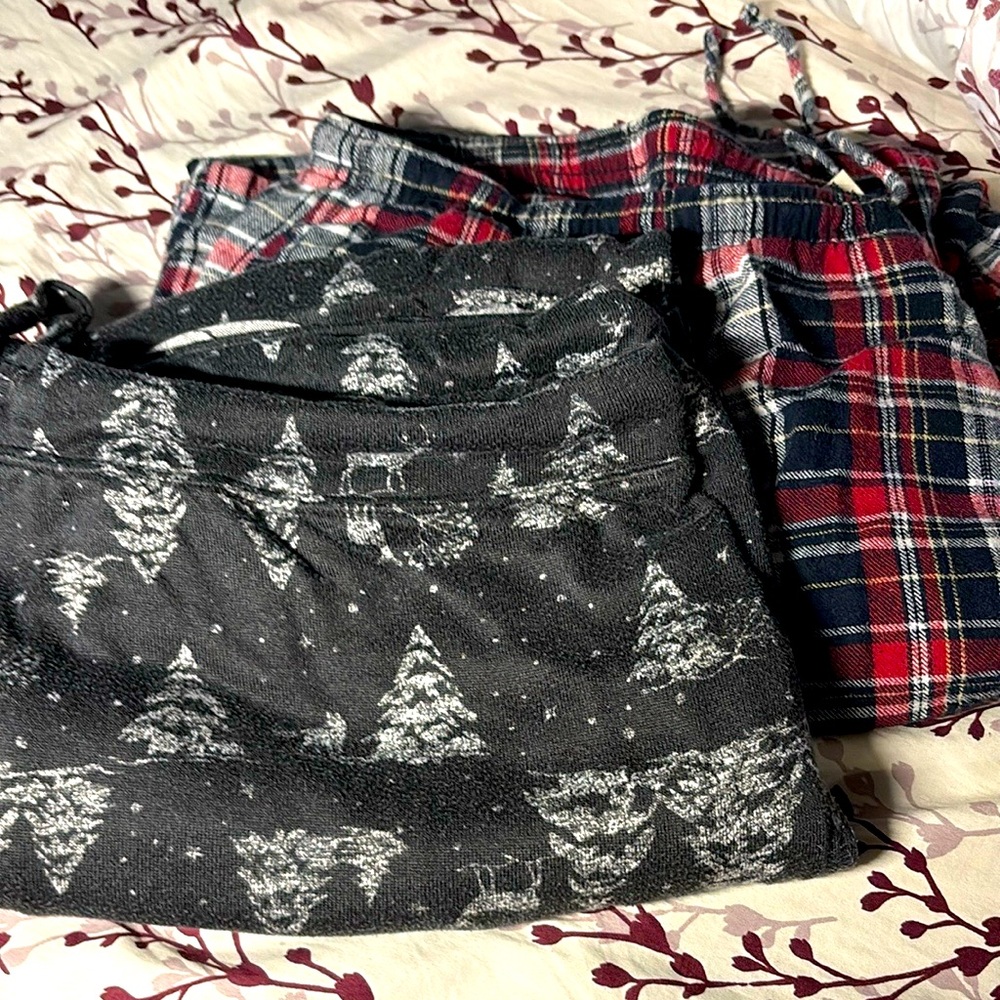 Cozy Gray Pajama Set for Relaxed Evenings